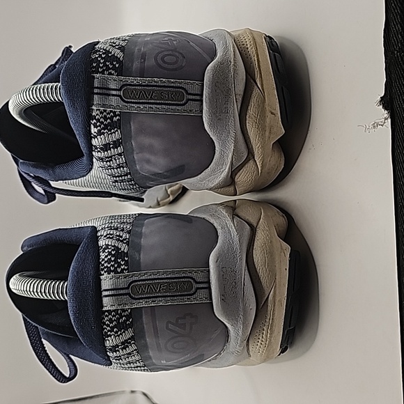 MIZUNO Wave Sky 4 Waveknit Enerzy XPOP Womens Size 11 Shoes Gray Blue - Picture 3 of 9